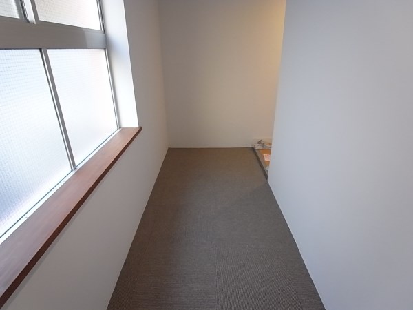 Other room space. Corridor