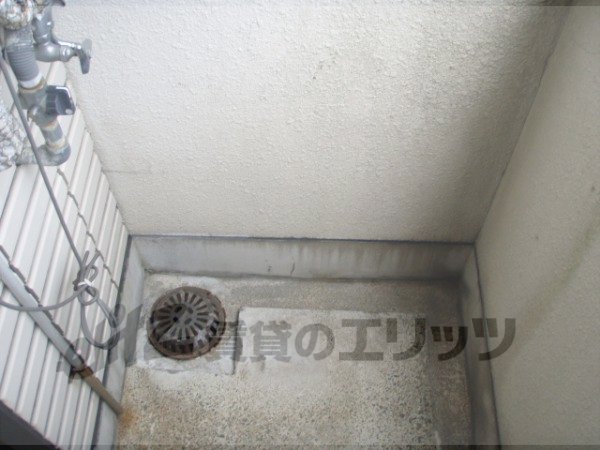 Balcony. Washing machine Storage