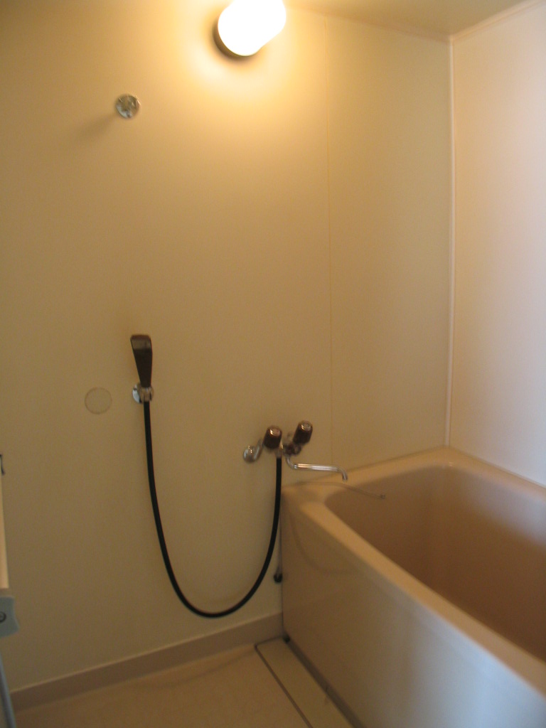 Bath. bus ・ Restroom