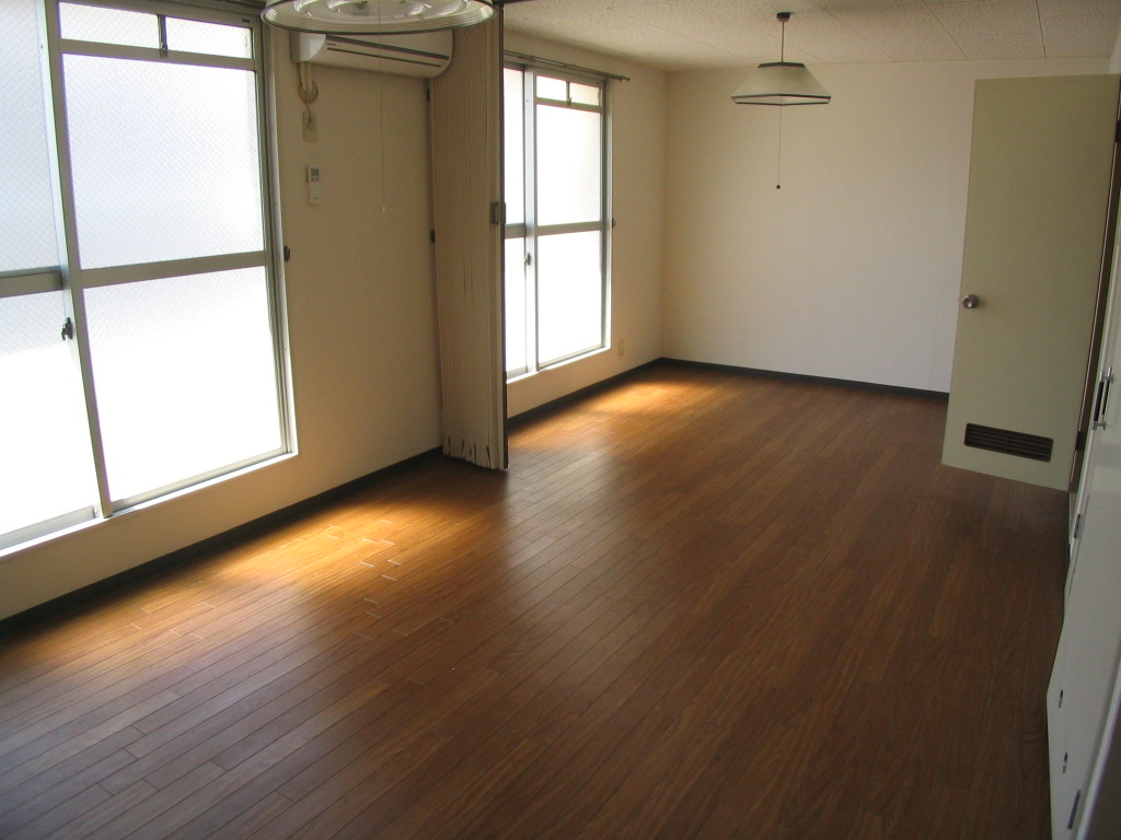 Living and room. Hiroi 12.5 Pledge! !