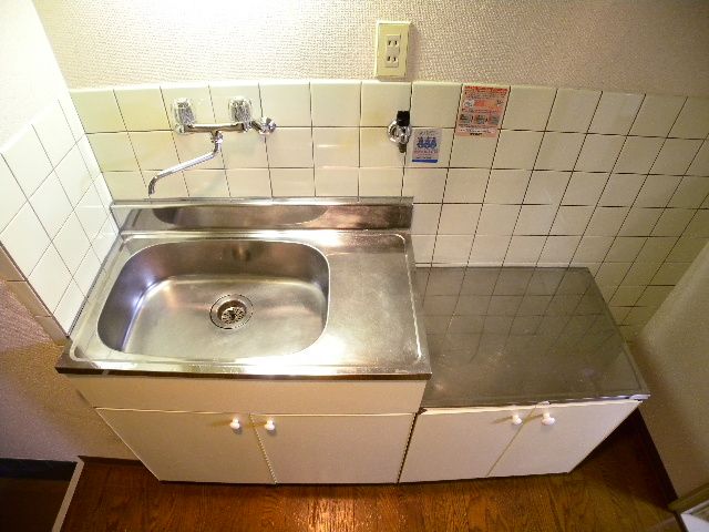 Kitchen. We are able to two-neck kitchen installation ☆