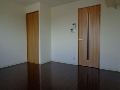 Living and room. The series type room reference image