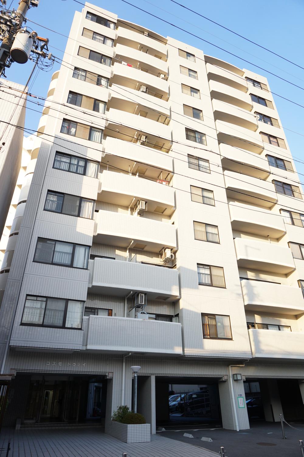 Local appearance photo. Local (12 May 2013) Shooting