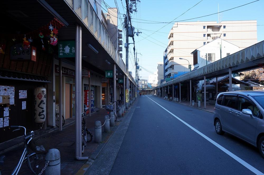 Shopping centre. Nishijin Senbon to shopping street 70m