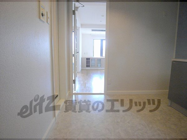 Other room space. Corridor