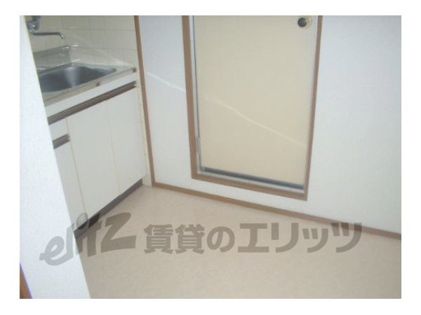 Other room space. Corridor