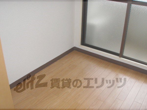 Living and room. There Pledge 7