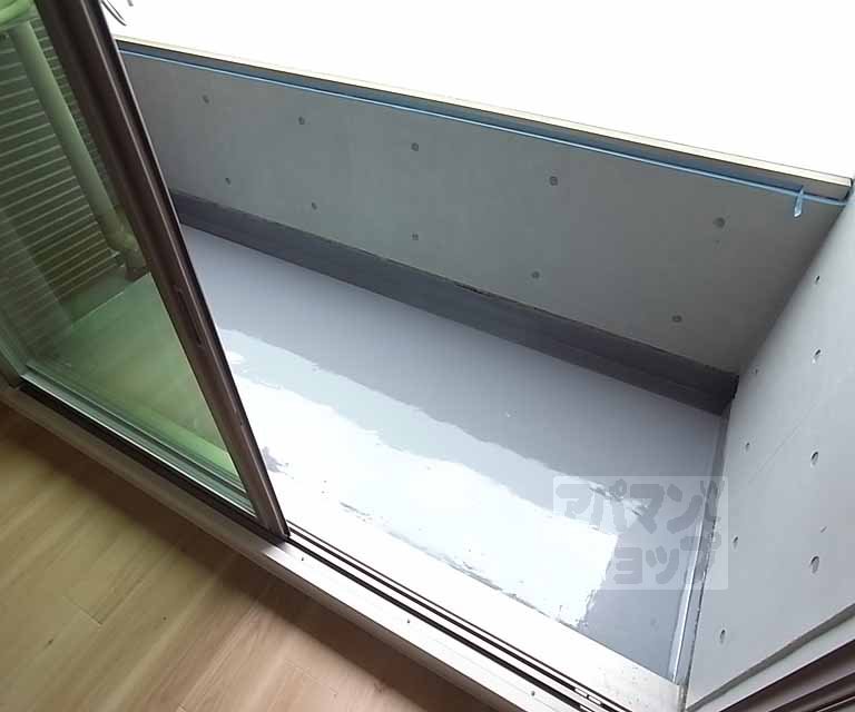 Balcony. Spacious balcony