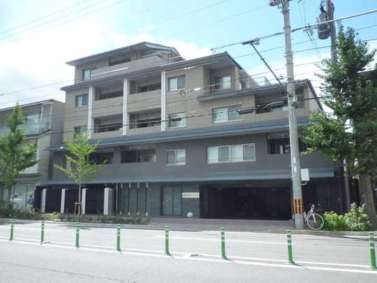 Local appearance photo