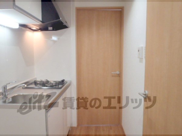 Other room space. Also spacious hallway