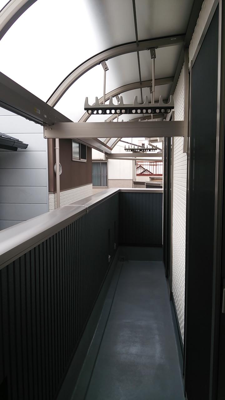 Balcony. Good hit sun on south balcony of 3F, Dries may be laundry. 