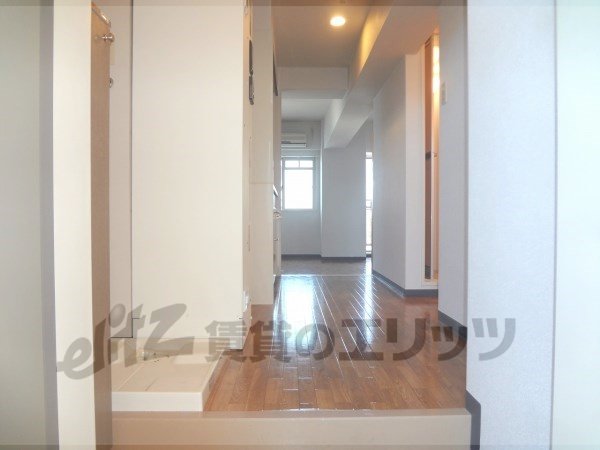 Other room space. Corridor