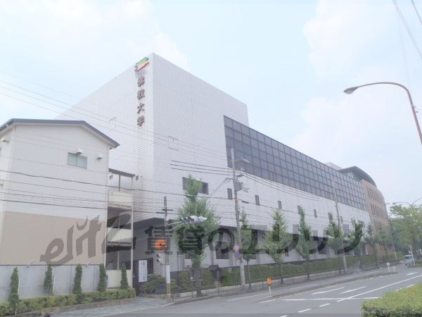 University ・ Junior college. Buddhist University (University ・ 1620m up to junior college)