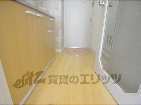 Other room space. Corridor