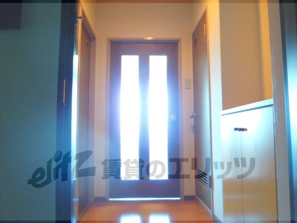 Other room space. Corridor