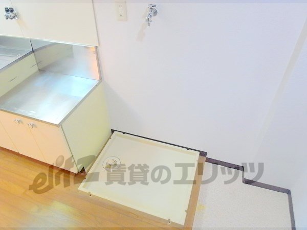 Other Equipment. Washing machine is available installed in a room.