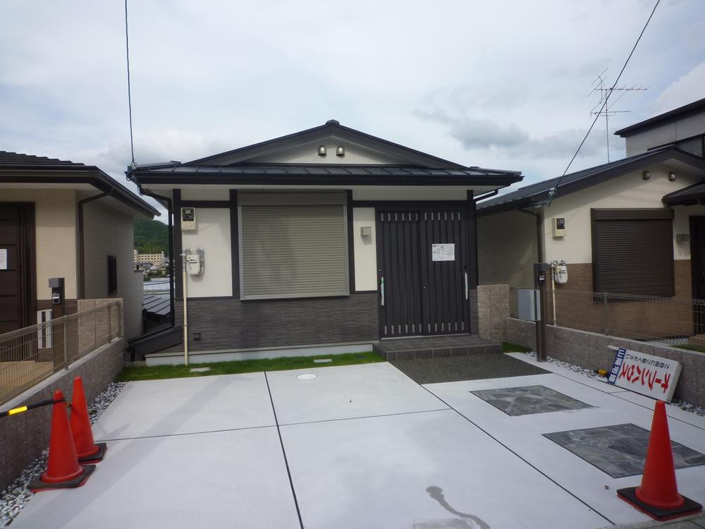 Local appearance photo. Local (June 2013) Shooting