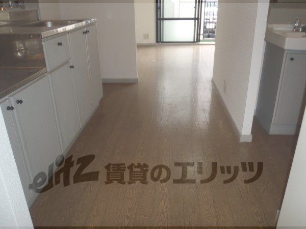 Other room space. Corridor