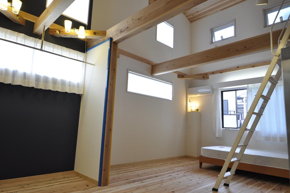 exhibition hall / Showroom. (exhibition hall)