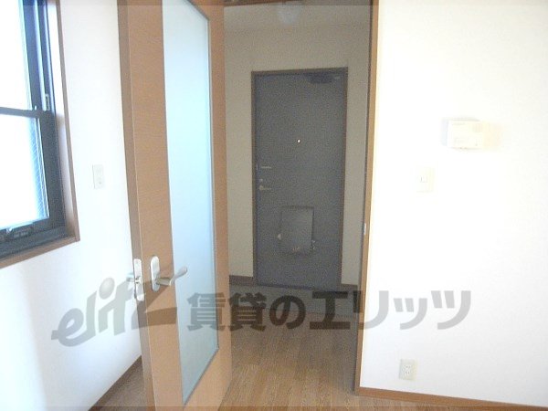 Other room space. Corridor