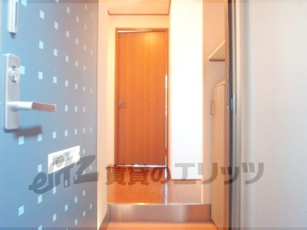 Other room space. Corridor