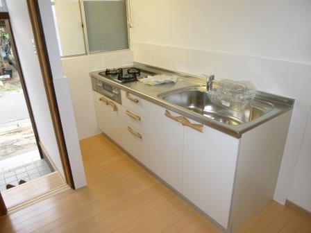 Kitchen. Indoor (12 May 2013) Shooting ・ It ended renovated! 