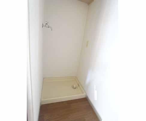 Other Equipment. Washing machine installation space in the room