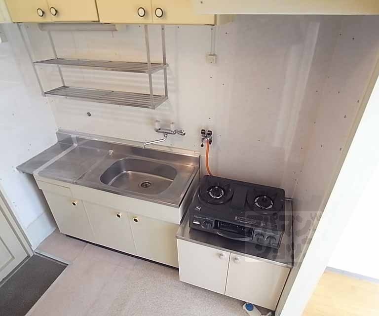 Kitchen. Two-burner stove can be installed kitchen