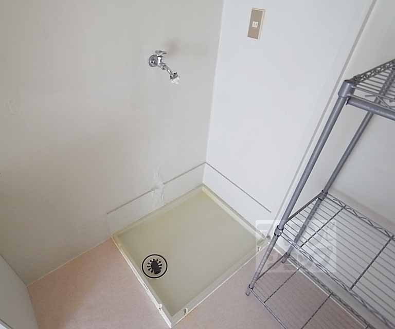 Other room space. Indoor Laundry Storage