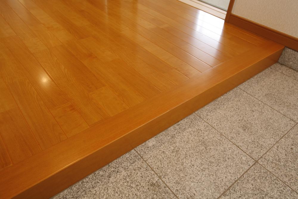 Other. Our construction case. Because up stile lower leg of the burden will be lighter.