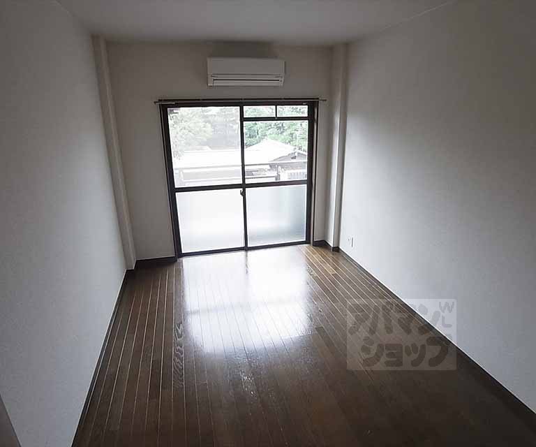 Living and room. Western style room