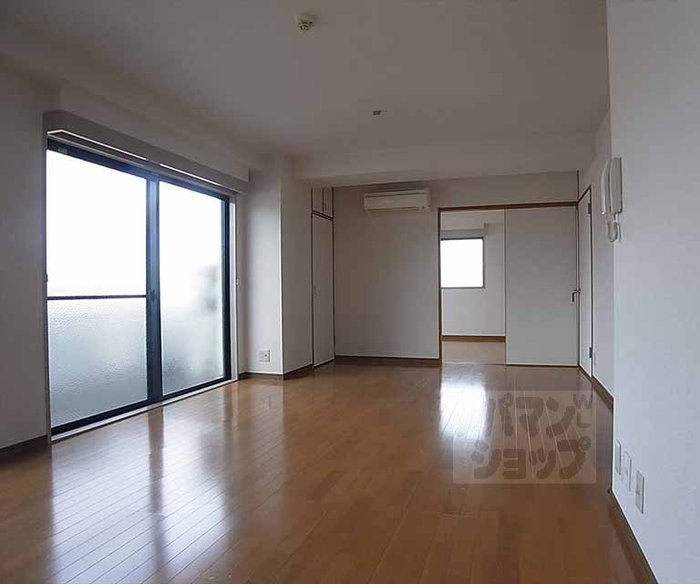 Living and room. Living