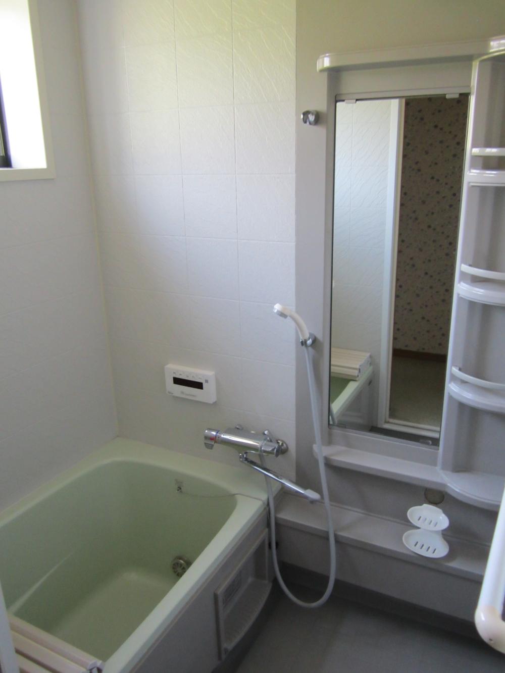 Bathroom. Room (May 2013) Shooting