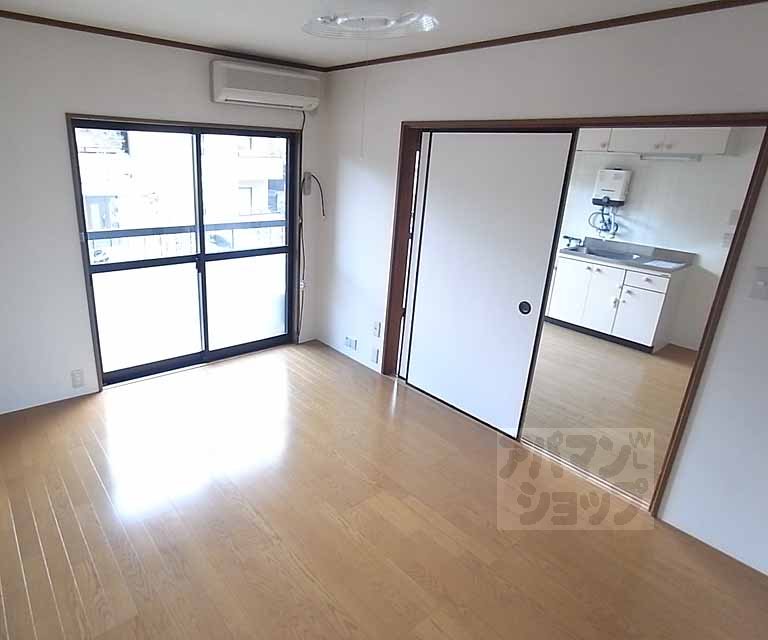 Living and room. Western style room