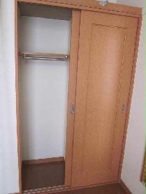 Receipt. Spacious storage space