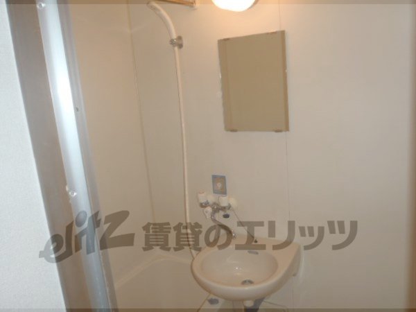 Other Equipment. Wash basin ・ shower