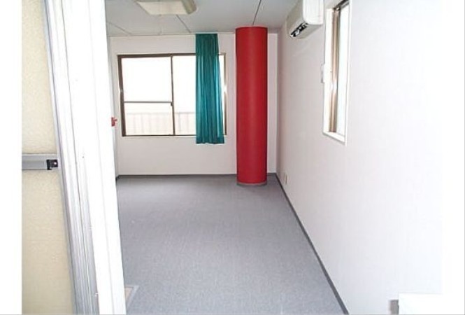 Other room space. Corridor
