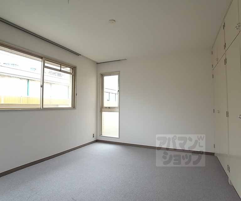 Other room space. Western style room