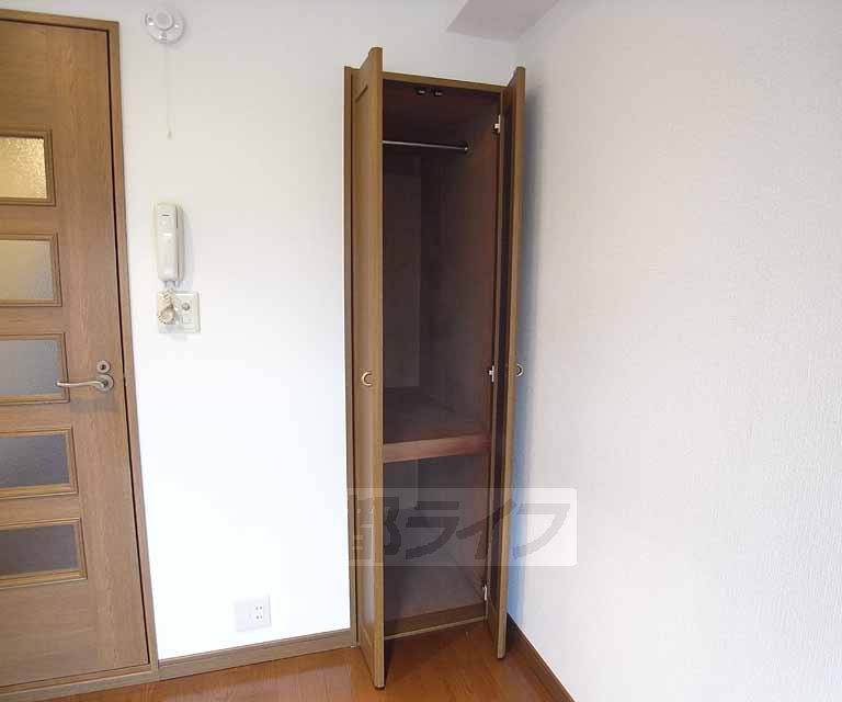 Receipt. Western-style room is housed. depth, There are quite.