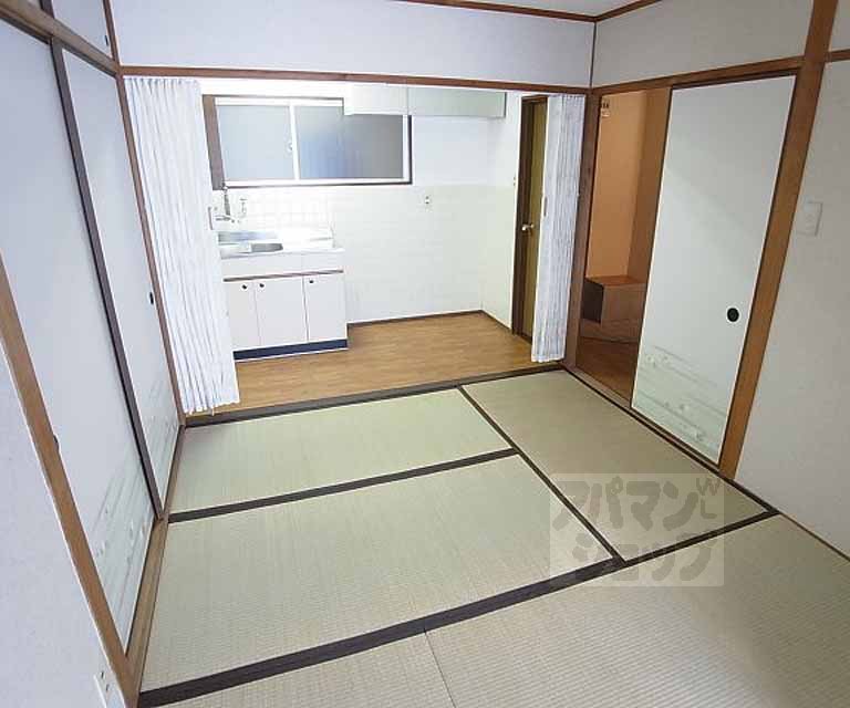 Living and room. Japanese-style room 4.5 Pledge
