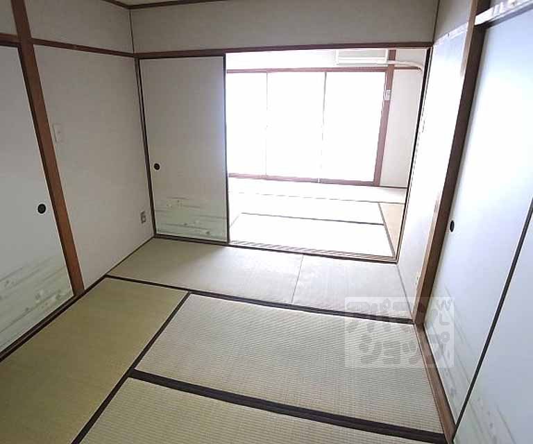 Living and room. Japanese-style room 4.5 Pledge