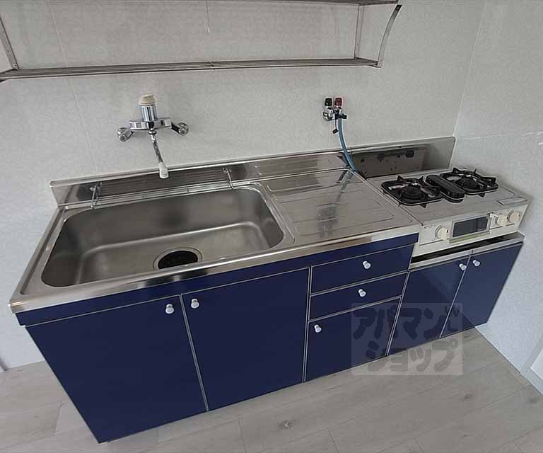 Kitchen. Two-burner stove can be installed kitchen