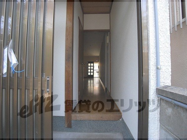 Other room space. Corridor