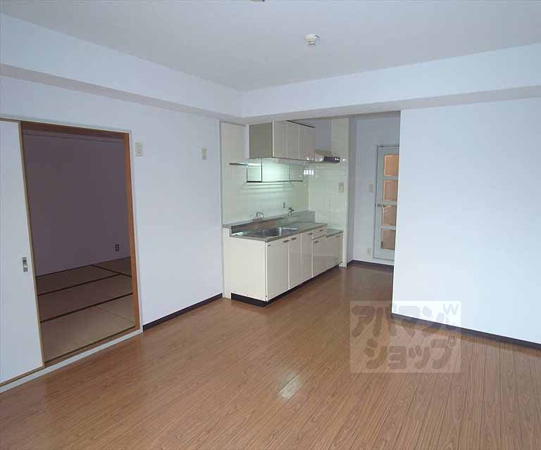 Living and room. Living is also available 11 Pledge.