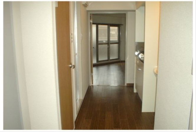 Other room space. Corridor