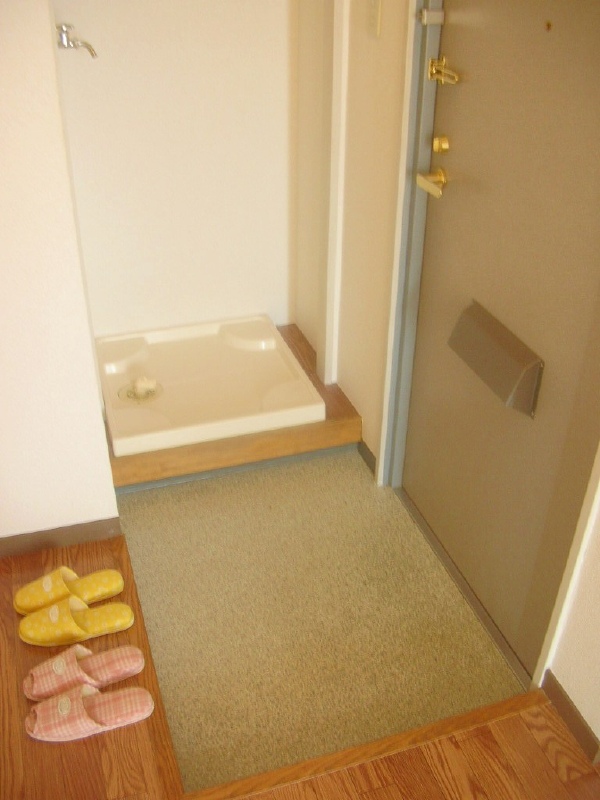 Entrance. It is entrance ☆