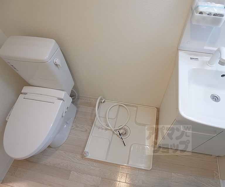 Other room space. Indoor Laundry Storage