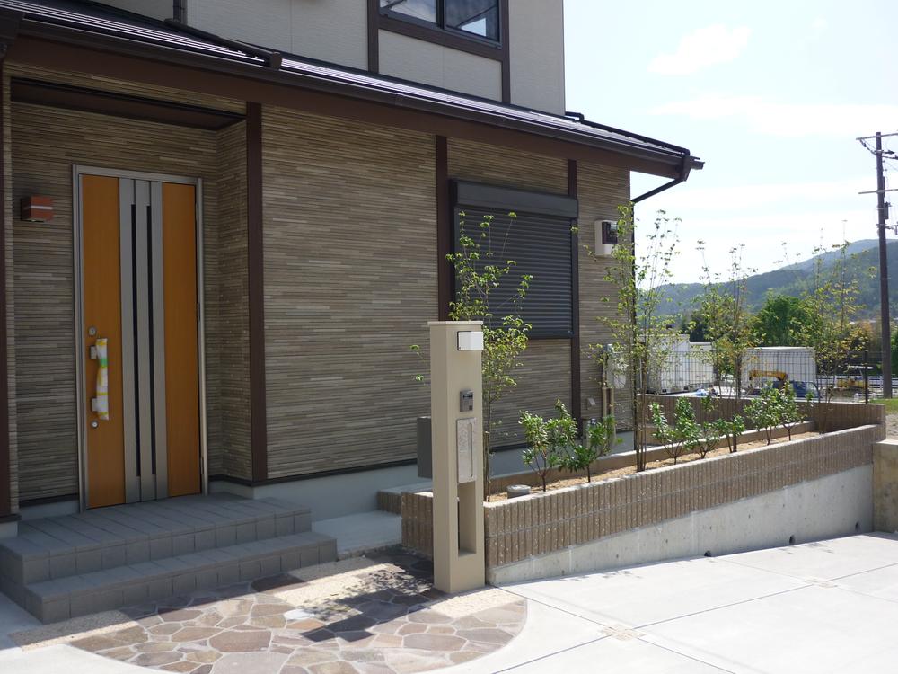 Same specifications photos (appearance). Our enforcement example