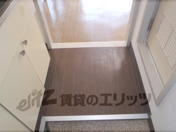 Other room space. Corridor