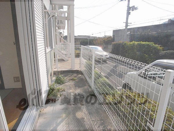 Balcony. Enough clothes space